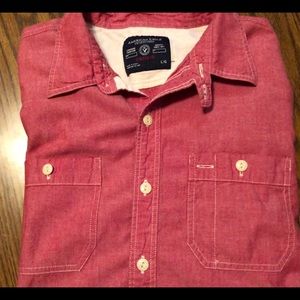 Men’s American Eagle Shirt